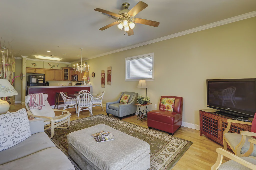 Photo of Livingroom in Folly Beach