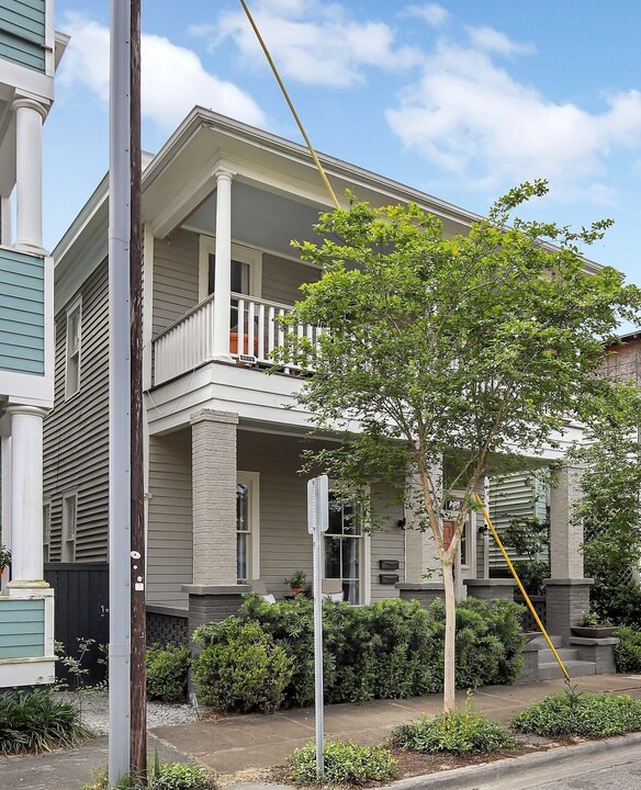 Photo of Buildings in Historic Downtown Savannah