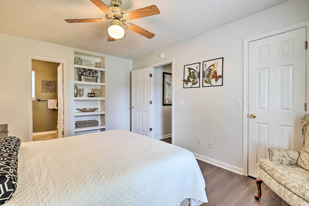 Photo of Bedroom in Laurel Bay