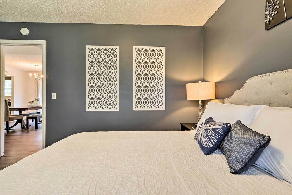 Photo of Bedroom in Laurel Bay