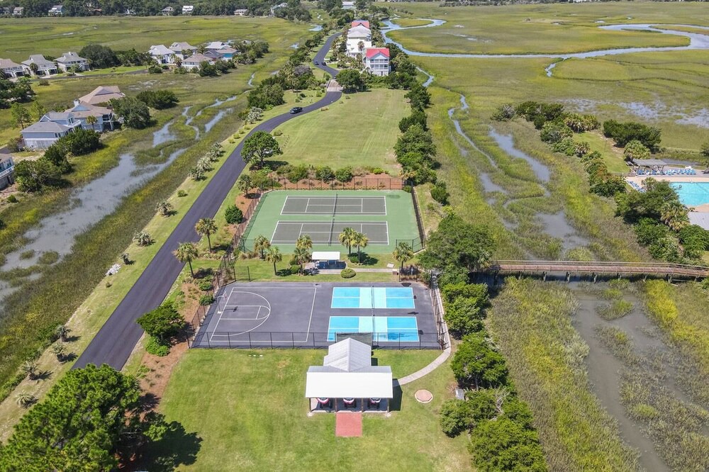 Photo of Outdoor in Oceanmarsh Subdivision