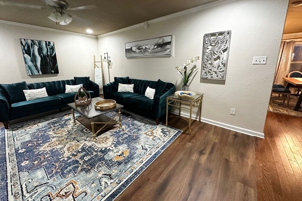 Photo of Livingroom in Alexander