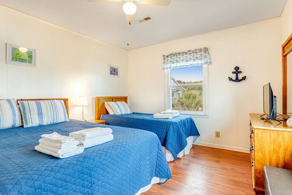 Photo of Others in Edisto Island