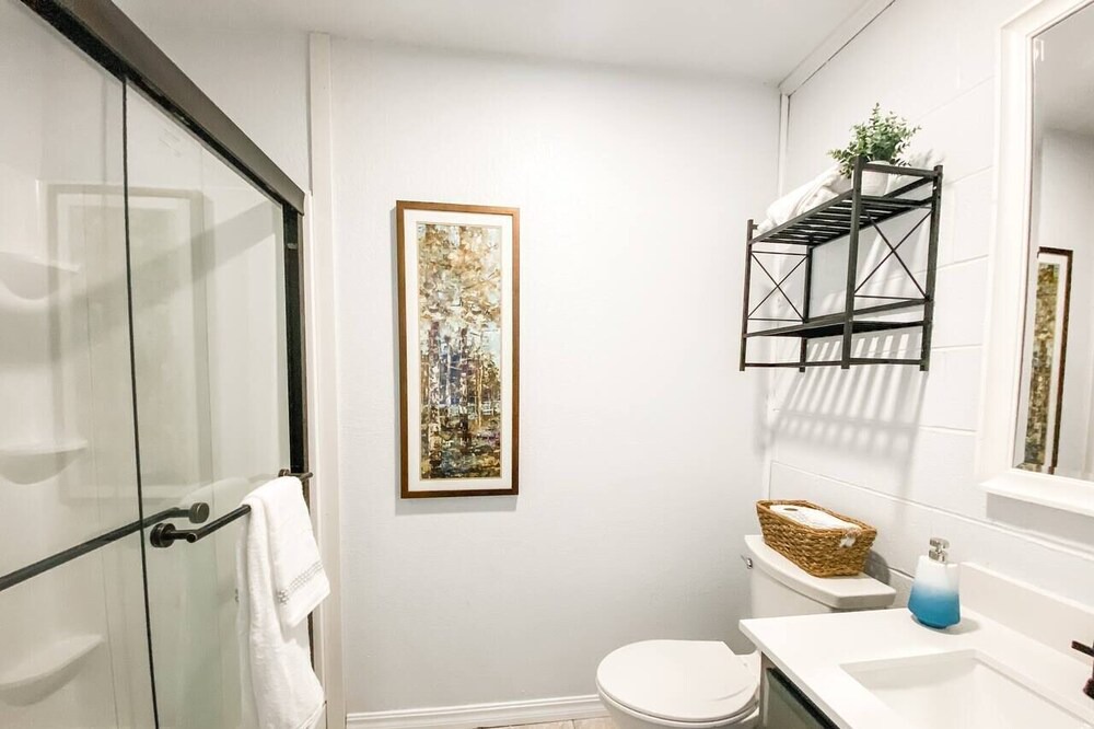Photo of Bathroom in Beaver Shores