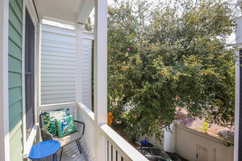 Photo of Patio Balcony in Old Village