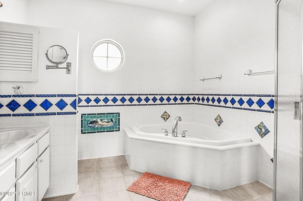 Photo of Bathroom in Dale