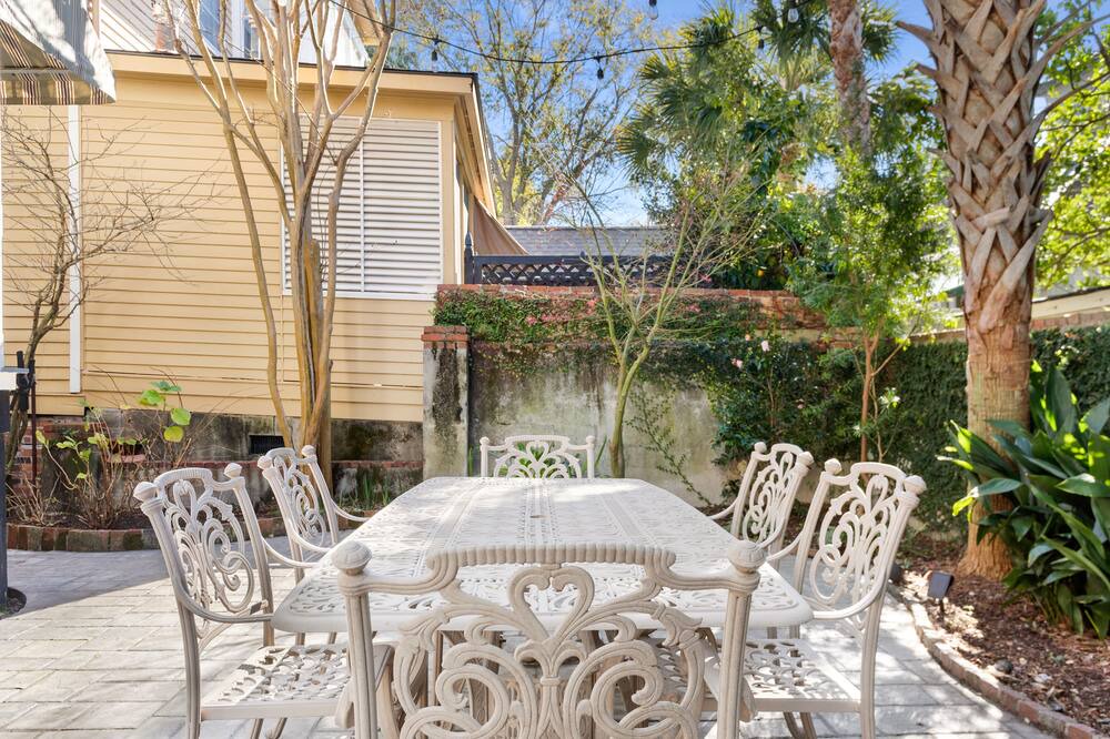 Photo of Patio Balcony in South of Broad