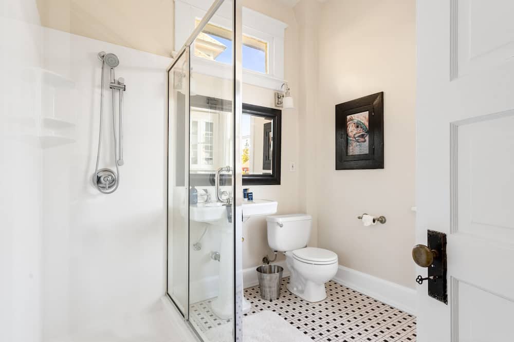 Photo of Bathroom in South of Broad
