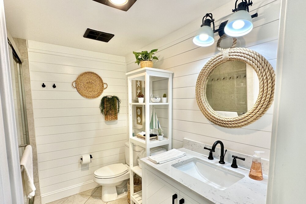 Photo of Bathroom in South Beach