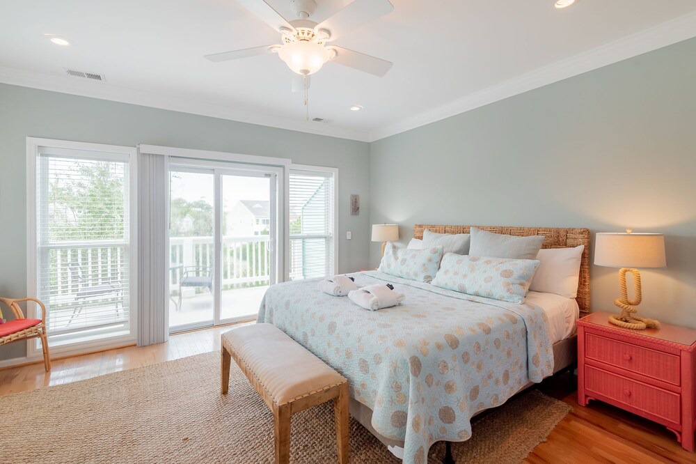 Photo of Bedroom in Waters Edge