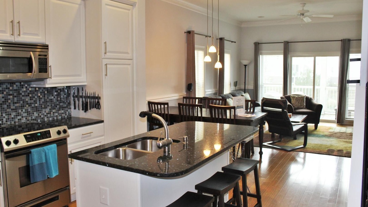Photo of Kitchen in Waters Edge