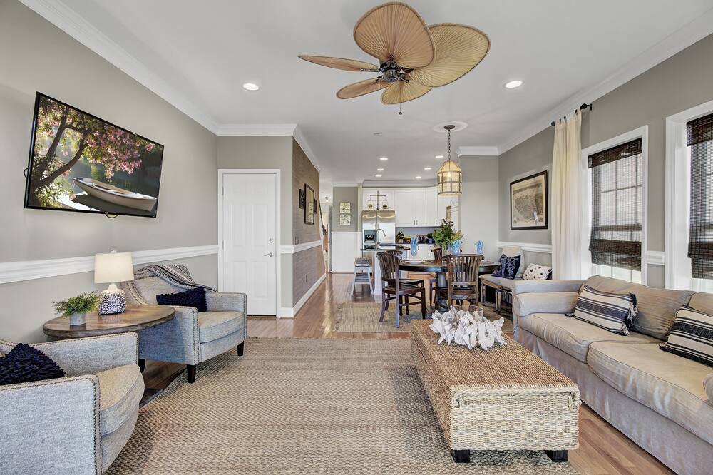 Photo of Bedroom in Waters Edge