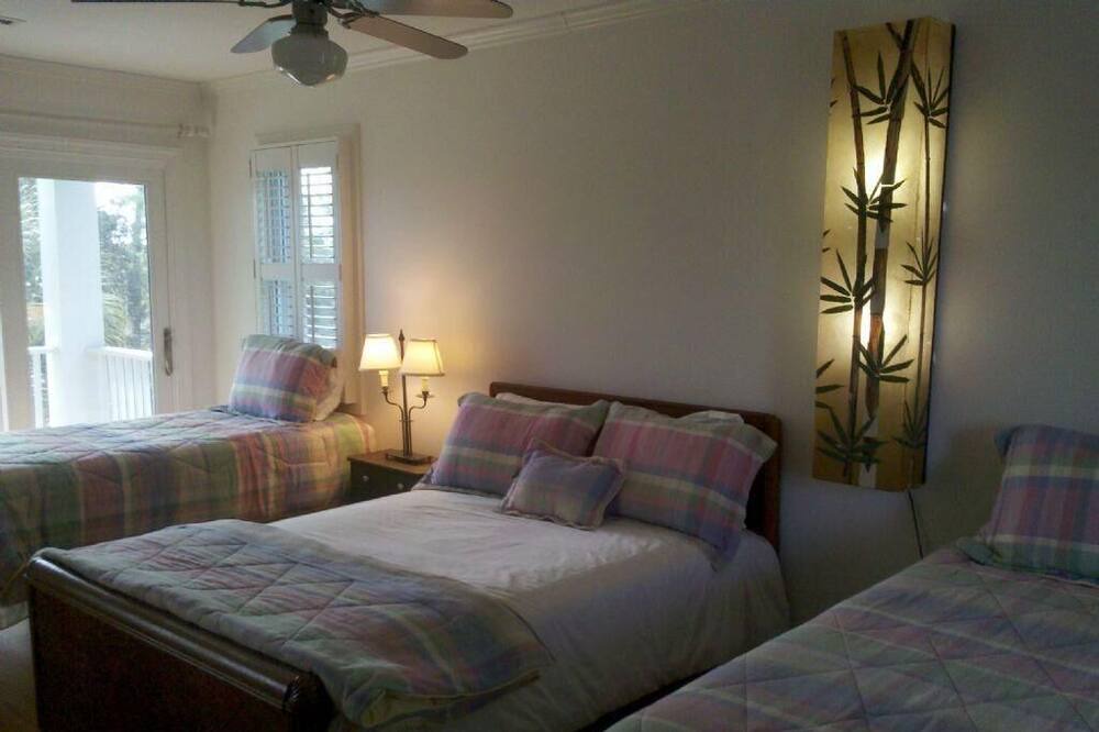Photo of Others in Edisto Island