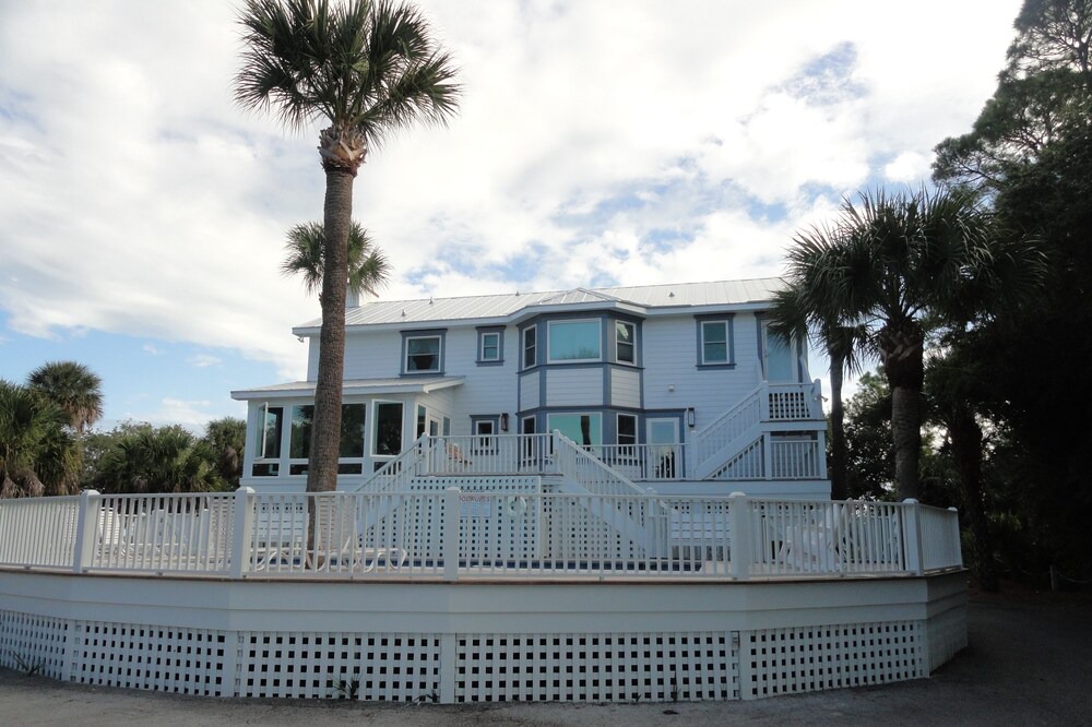 Photo of Others in Edisto Island