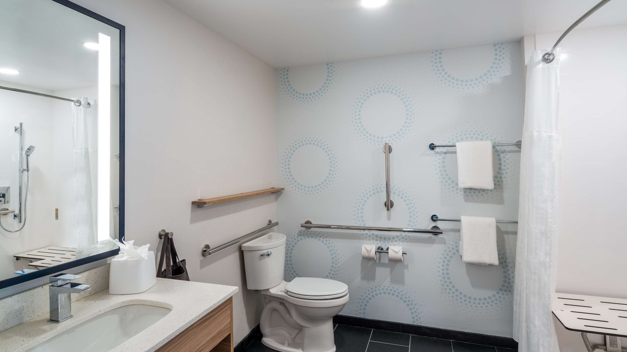 Photo of Bathroom in Eden