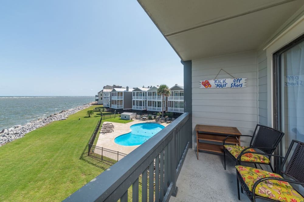 Photo of Patio Balcony in Saint Helena Island