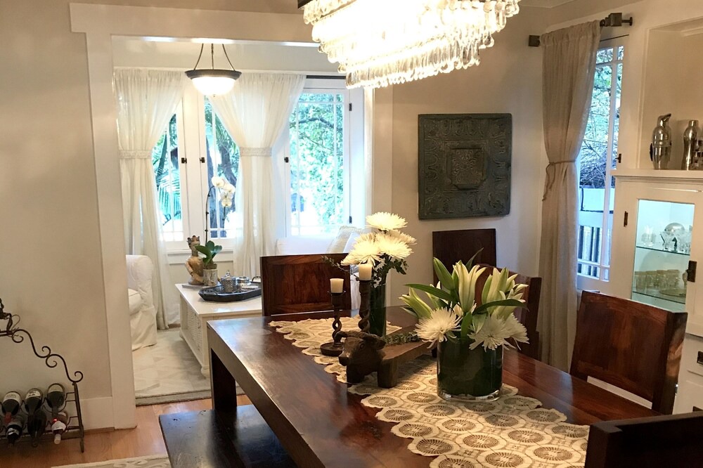 Photo of Kitchen in Hollywood Hills West