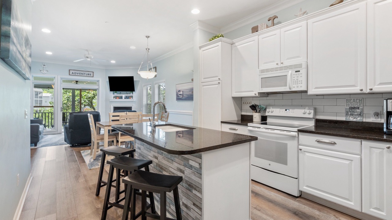 Photo of Kitchen in Waters Edge