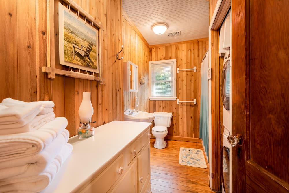 Photo of Bathroom in Folly Beach