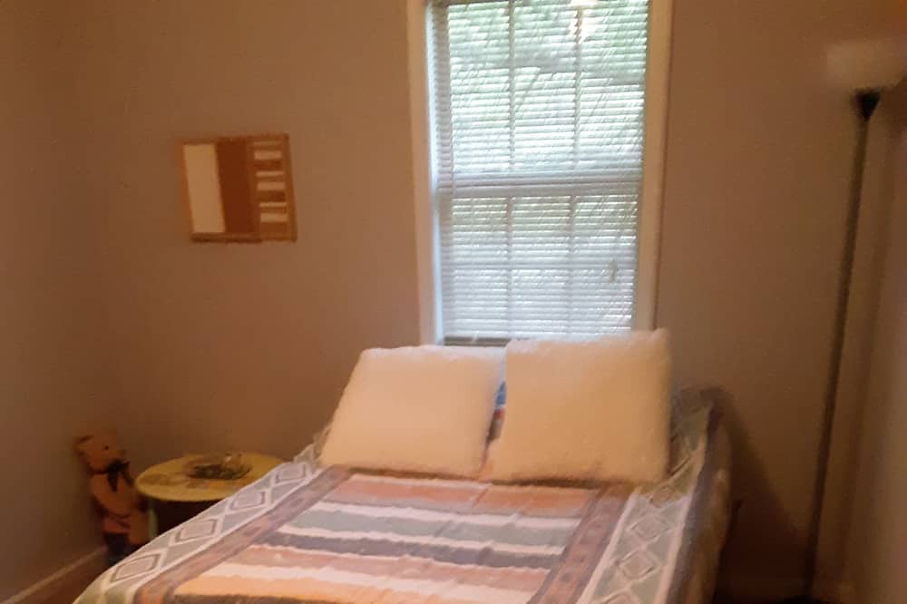 Photo of Bedroom in Dover