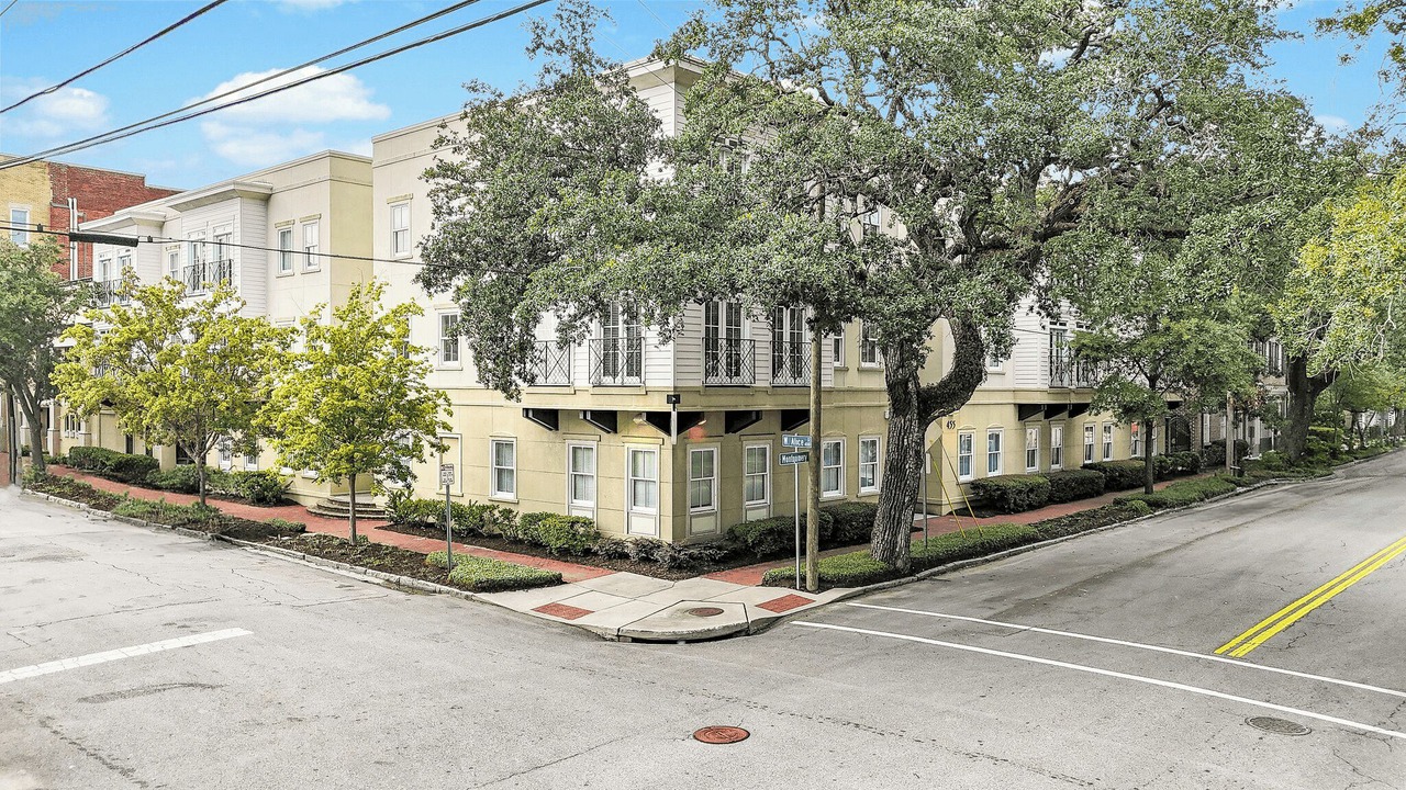 Photo of Others in Old West Broad Neighborhood