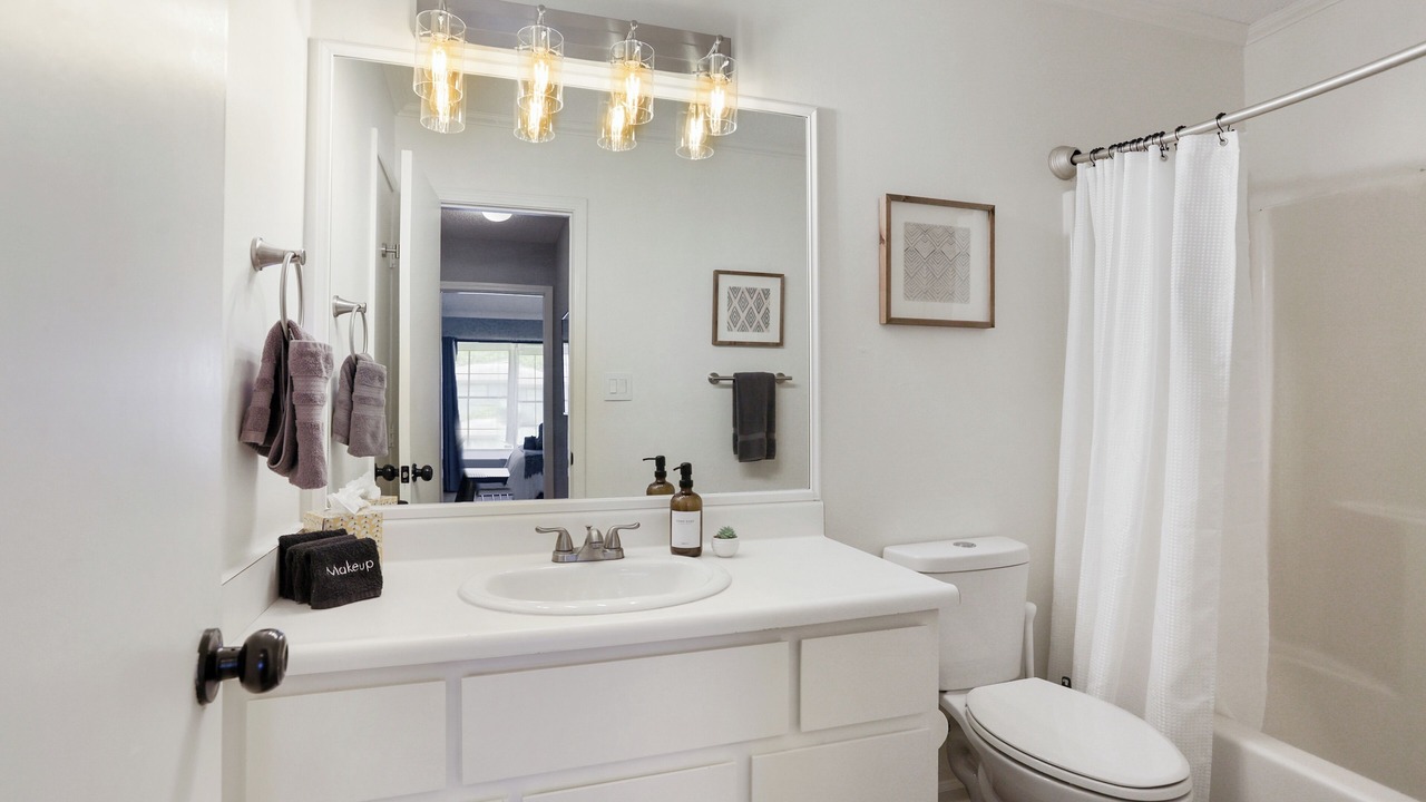 Photo of Bathroom in Savannah