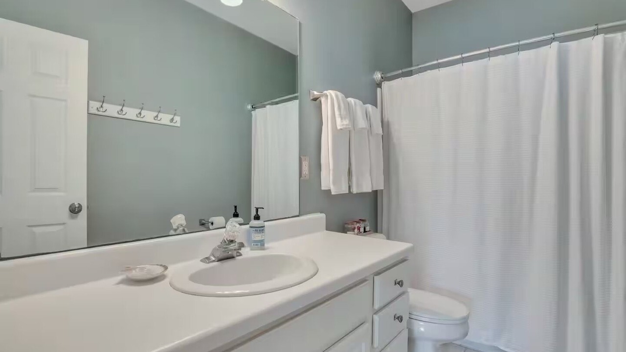 Photo of Bathroom in Tybee Island