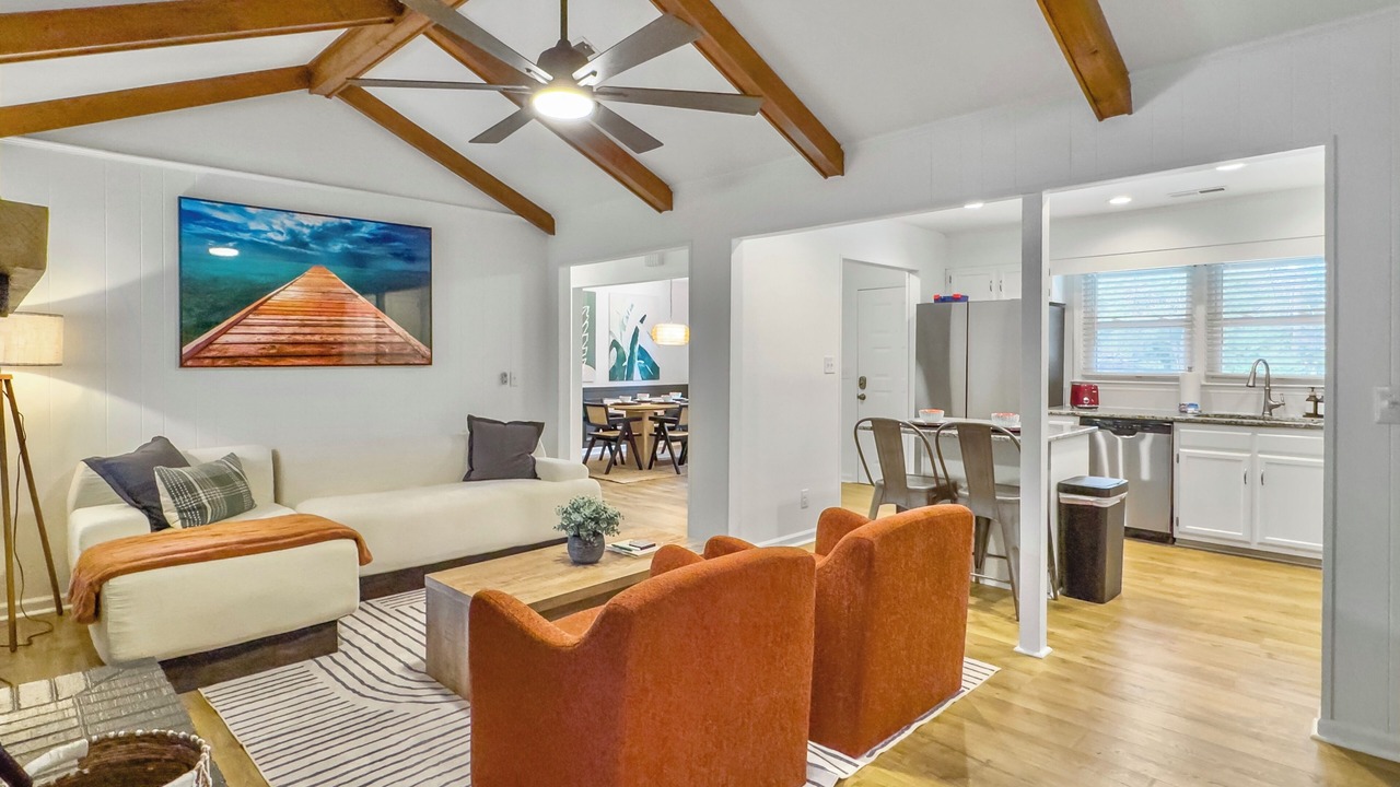 Photo of Livingroom in Lincolnville
