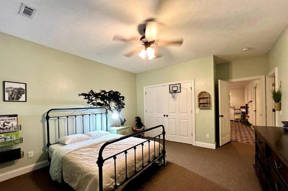 Photo of Bedroom in Aiken