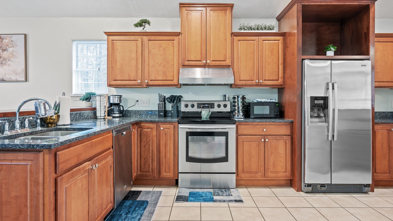 Photo of Kitchen in Colonial Oaks