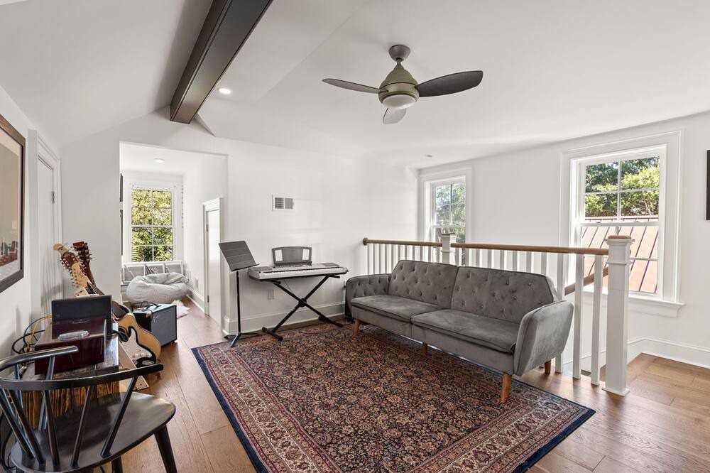 Photo of Livingroom in Old Village