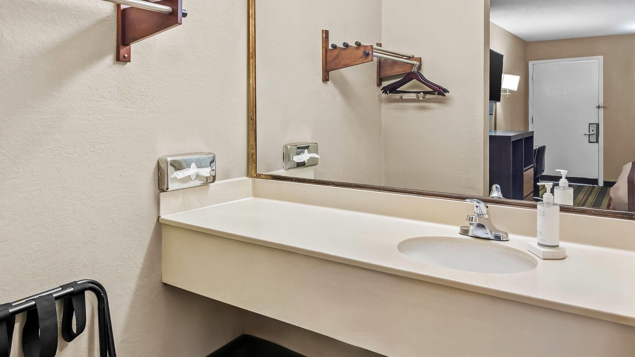 Photo of Bathroom in Forest Acres