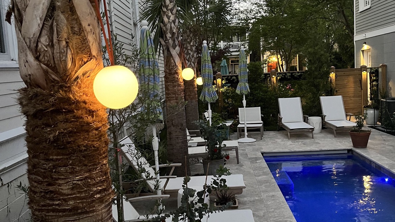 Photo of Outdoor in Savannah Victorian District