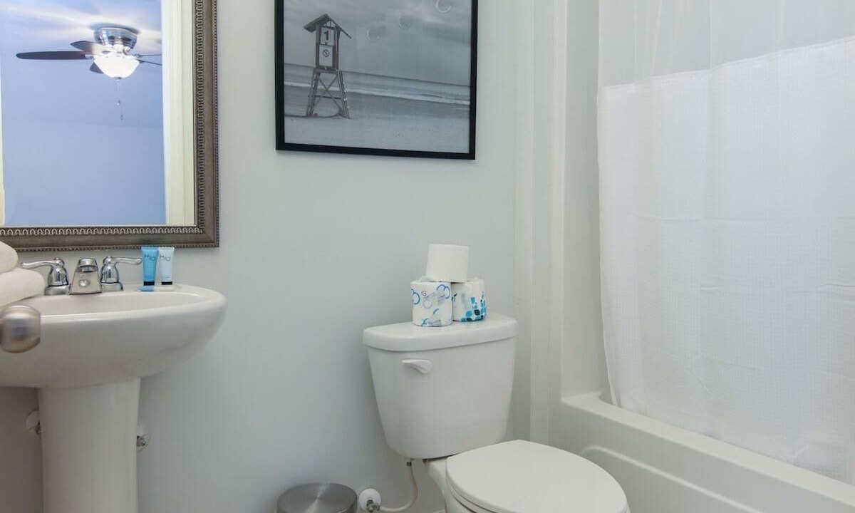 Photo of Bathroom in North Charleston