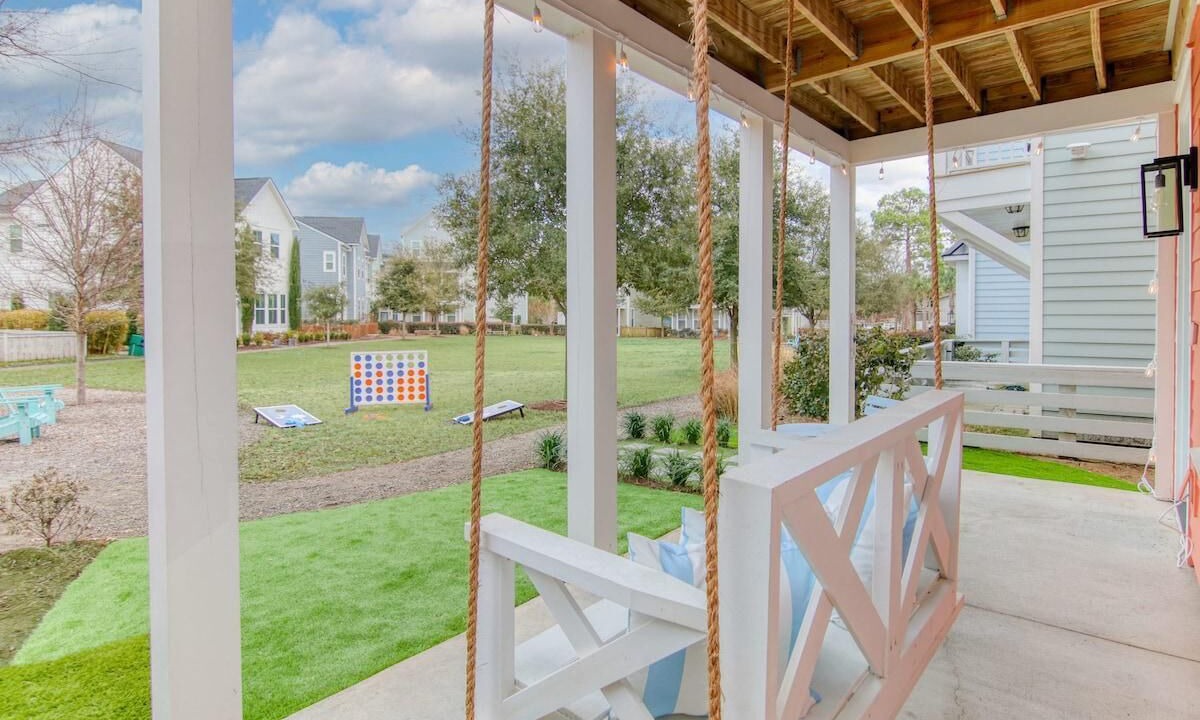 Photo of Patio Balcony in North Charleston