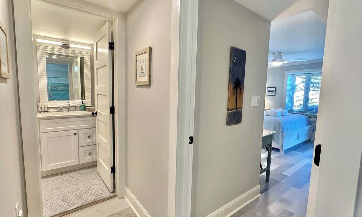 Photo of Bathroom in South Beach