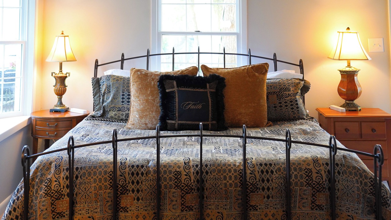 Photo of Bedroom in Summerville Historic District