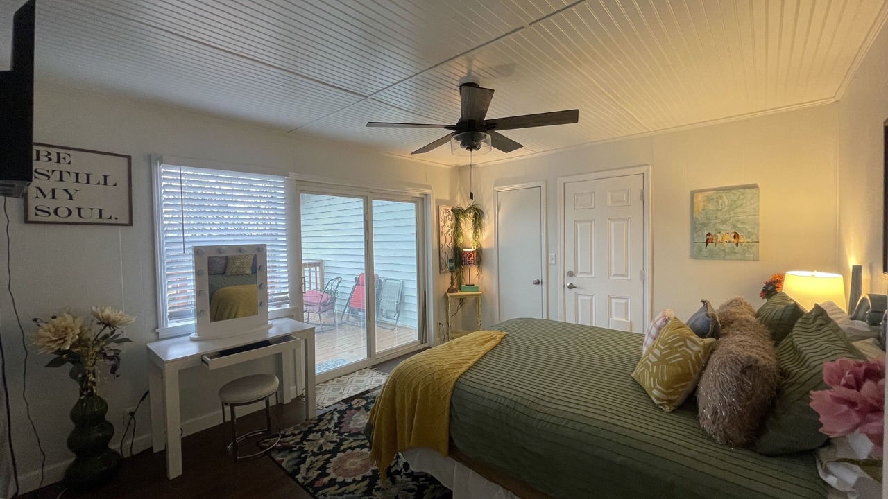 Photo of Bedroom in Springdale