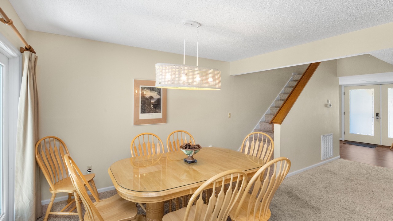 Photo of Livingroom in Ocean Ridge