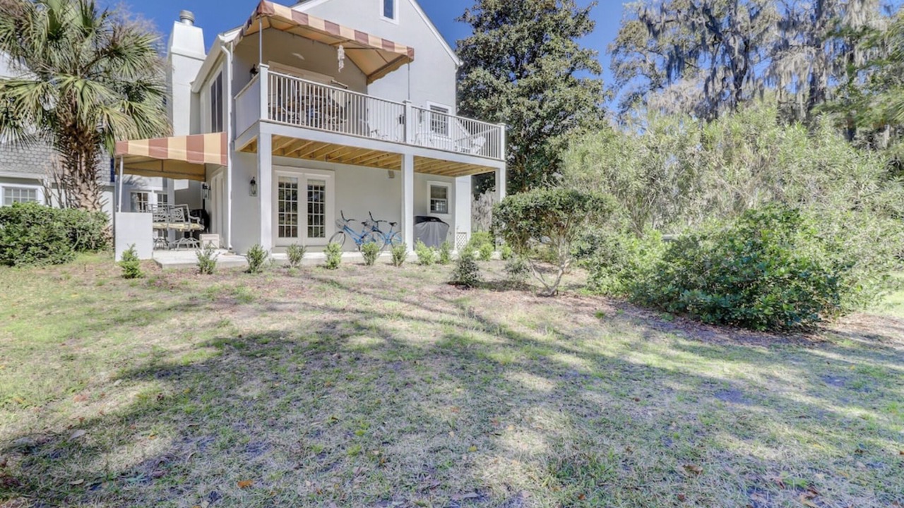 Photo of Outdoor in Shipyard Plantation