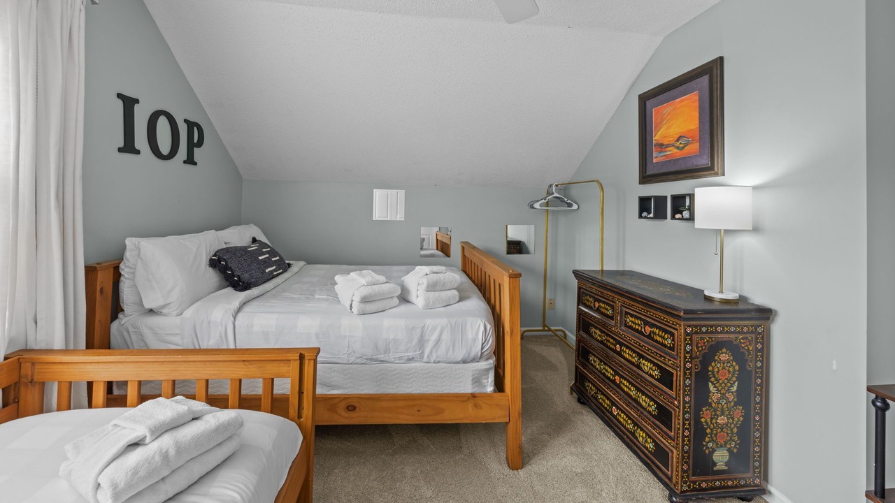 Photo of Bedroom in Isle of Palms