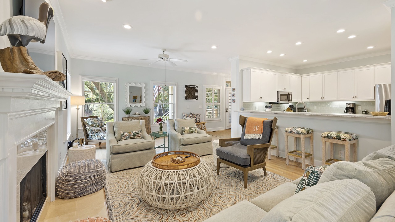 Photo of Livingroom in Vanderhorst Plantation