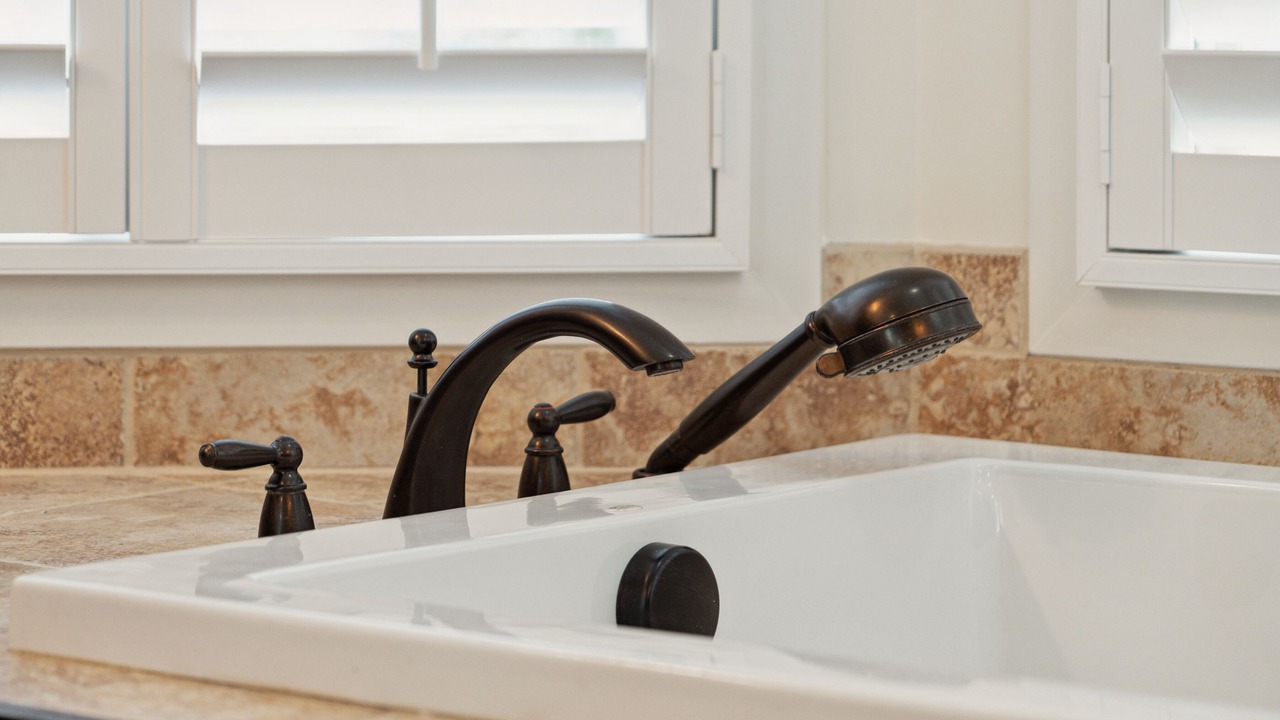 Photo of Bathroom in Pelican Bay