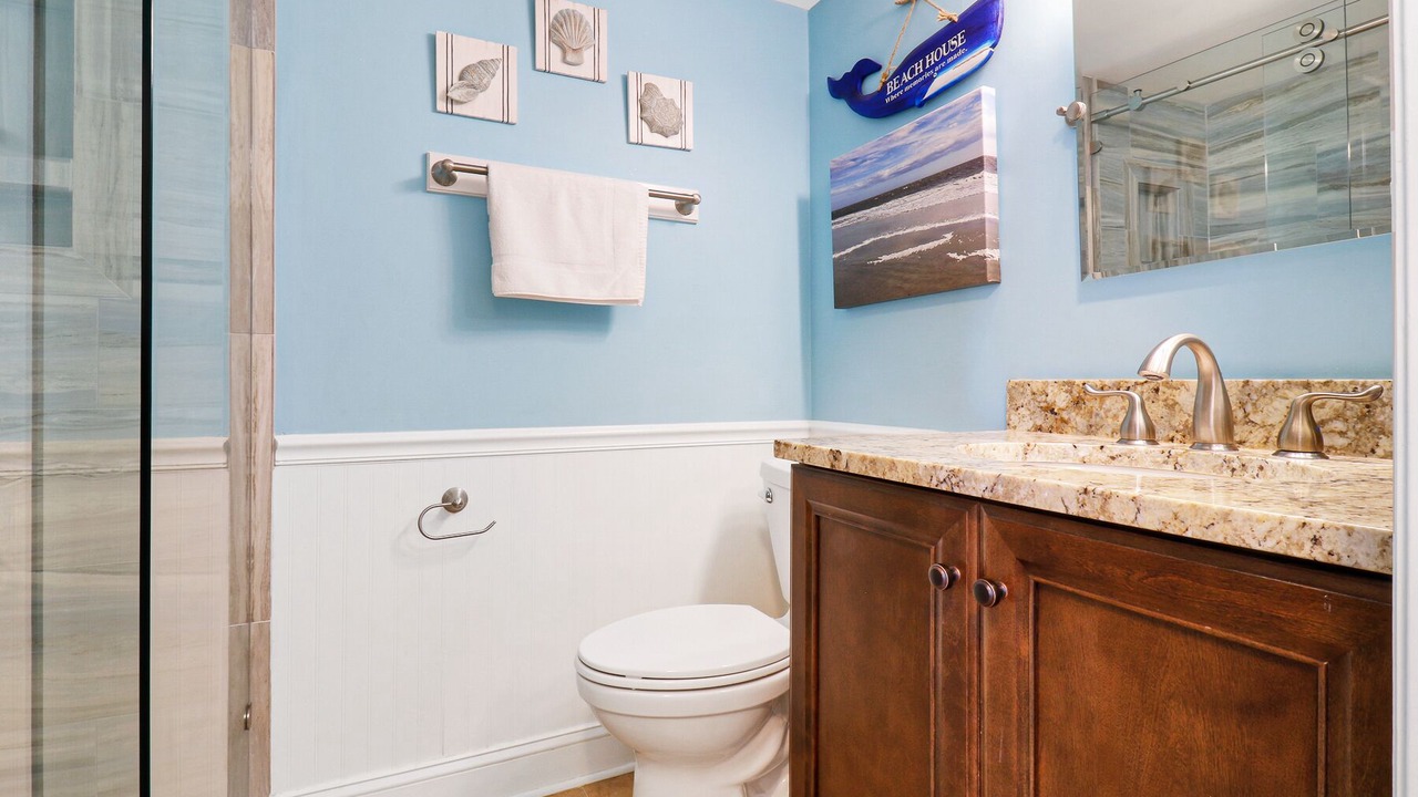 Photo of Bathroom in Harbour Town