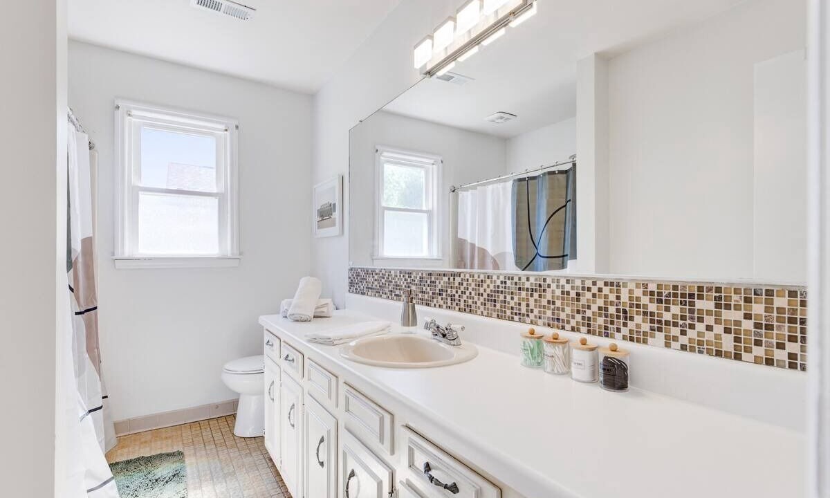 Photo of Bathroom in North Charleston