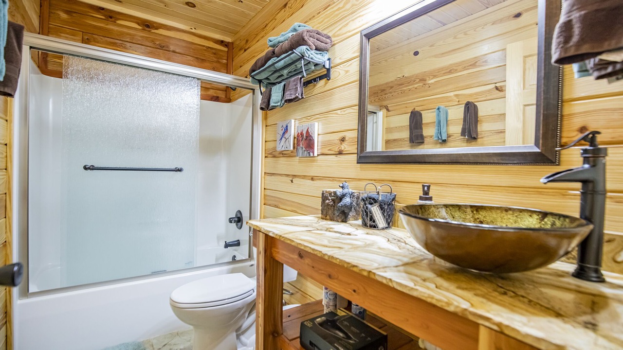 Photo of Bathroom in Compton