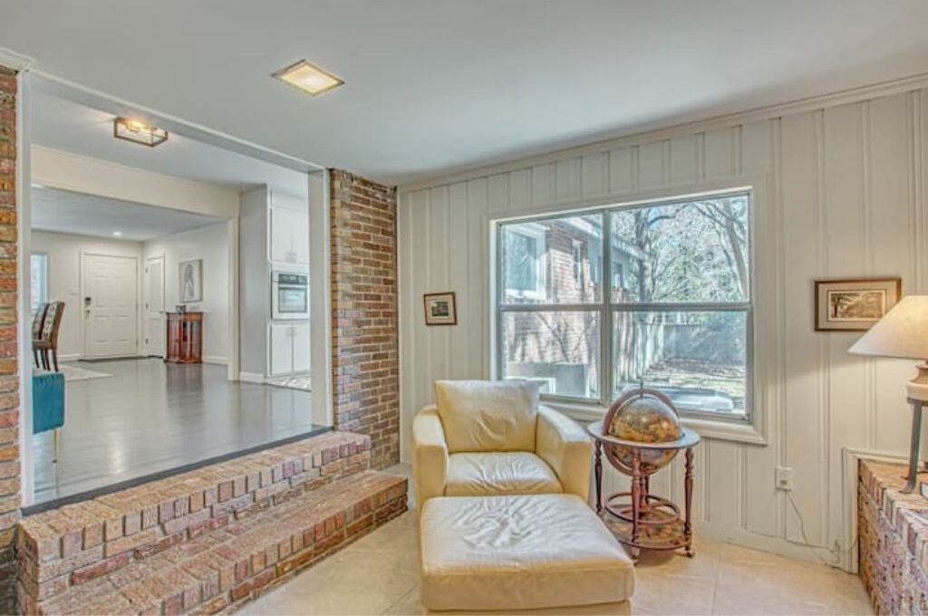 Photo of Livingroom in North Charleston