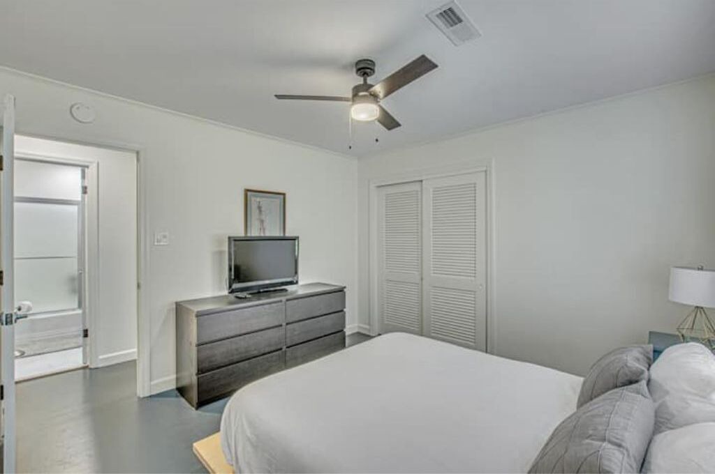 Photo of Bedroom in North Charleston