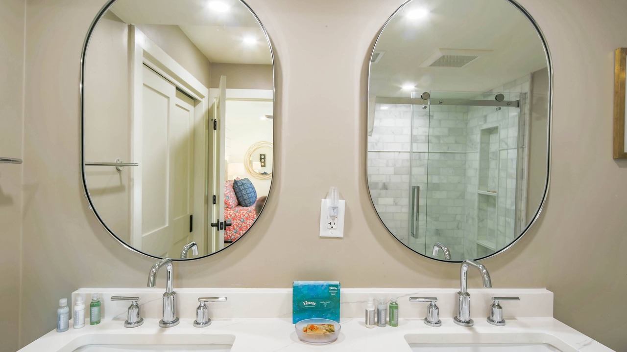 Photo of Bathroom in Harbour Town