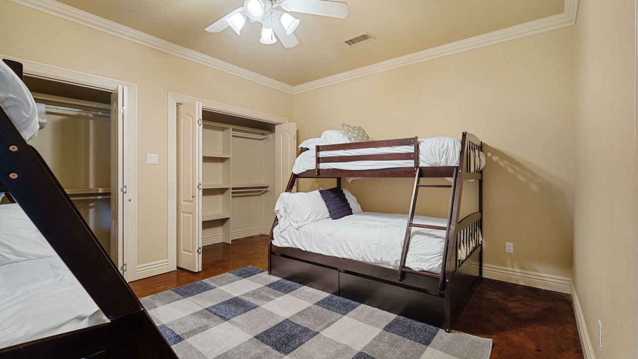 Photo of Bedroom in Cecil